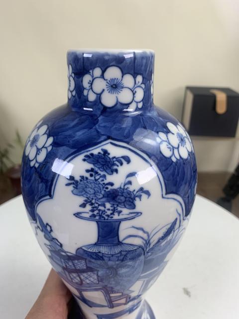 古玩陶瓷冰梅博古開窗蓋瓶真品鑒賞圖