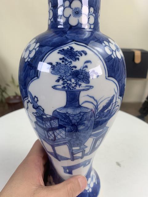 古玩陶瓷冰梅博古開窗蓋瓶真品鑒賞圖