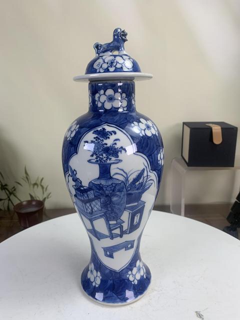 古玩陶瓷冰梅博古開窗蓋瓶真品鑒賞圖