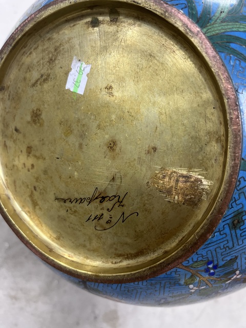 古玩陶瓷銅胎掐絲琺瑯花卉紋案缸真品鑒賞圖