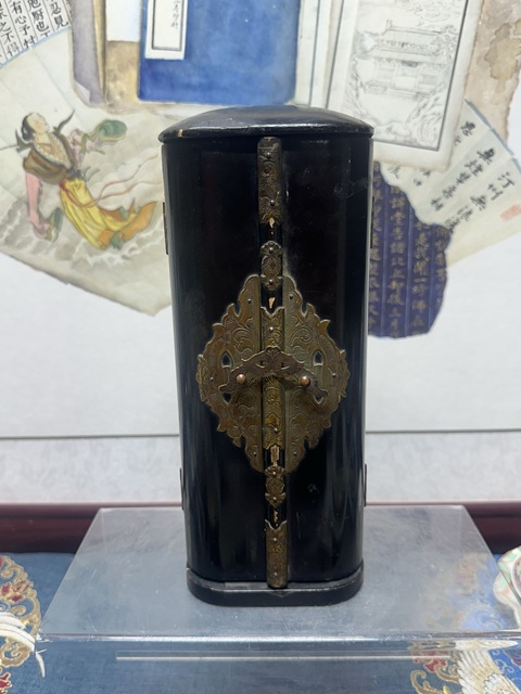 古玩陶瓷民國漆金木雕佛龕拍賣，當(dāng)前價(jià)格2260元