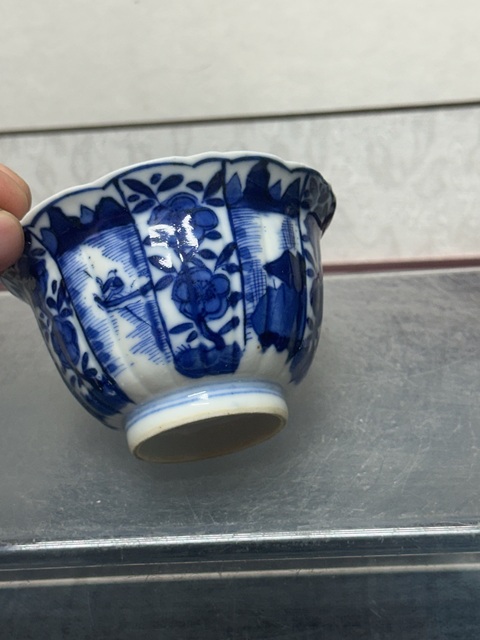 古玩陶瓷清中晚期精品青花大尺寸花口茶杯拍賣,當前價格1260元