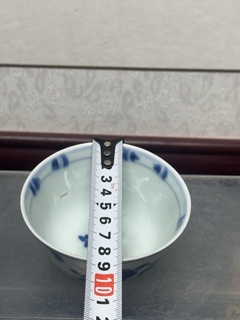 古玩陶瓷花卉獅紋青花茶圓真品鑒賞圖