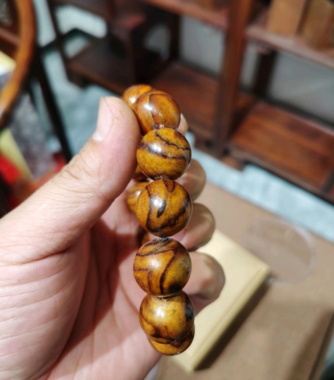 古玩雜項文玩手串拍賣，當前價格388元