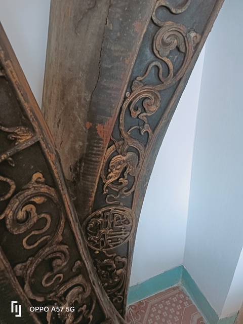 古玩雜項木雕彎大梁拍賣，當前價格3600元