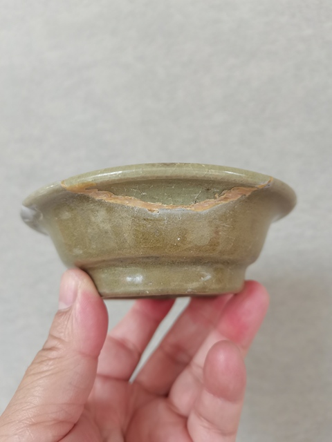 古玩陶瓷龍泉青瓷撇口洗拍賣，當前價格0元