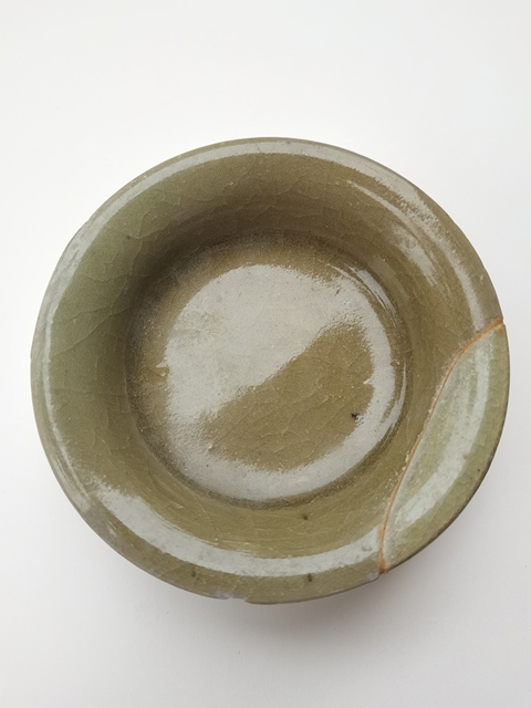 古玩陶瓷龍泉青瓷撇口洗拍賣，當前價格0元
