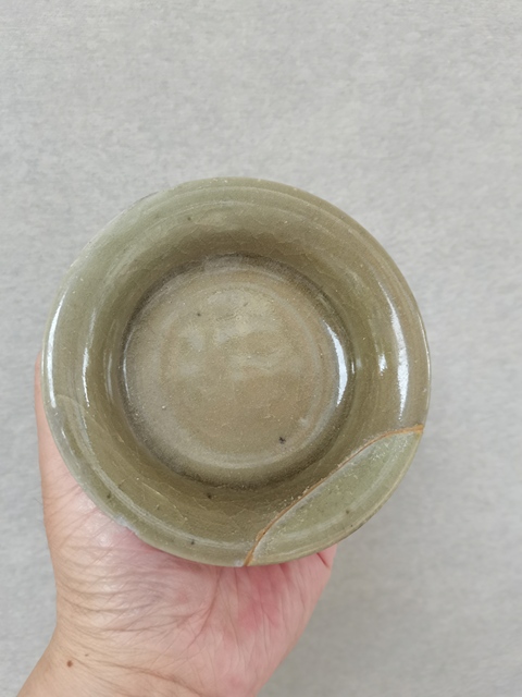 古玩陶瓷龍泉青瓷撇口洗拍賣，當前價格0元
