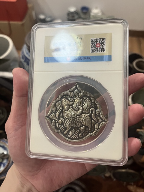 古玩雜項(xiàng)清代銀花片拍賣,當(dāng)前價(jià)格299元