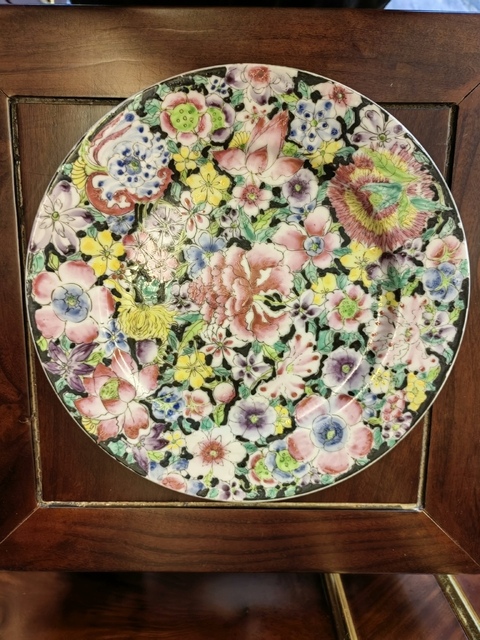 古玩陶瓷百花不落地粉彩盤真品鑒賞圖