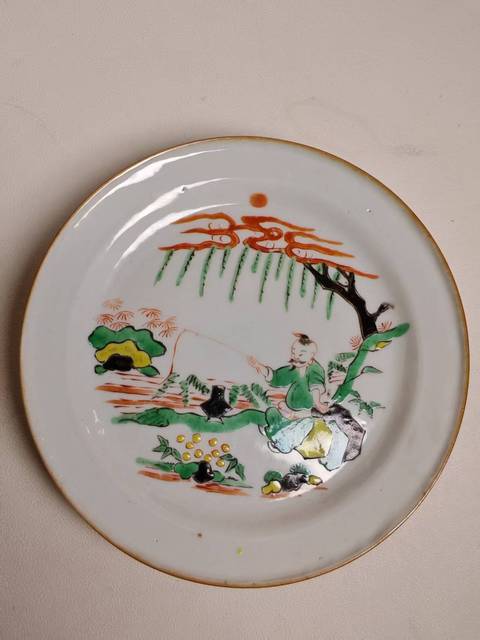 古玩陶瓷五彩人物盤真品鑒賞圖
