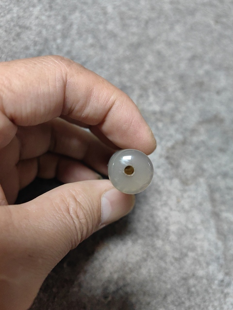 古玩玉器瑪瑙煙嘴拍賣，當前價格600元