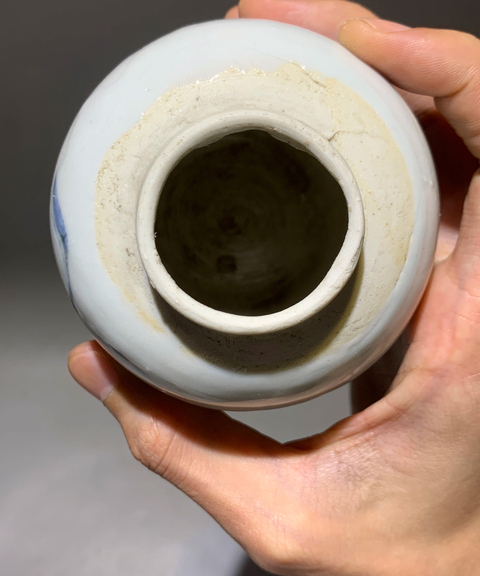 古玩陶瓷德化窯青花花卉紋罐真品鑒賞圖