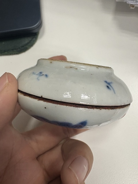 古玩陶瓷青花印泥盒真品鑒賞圖