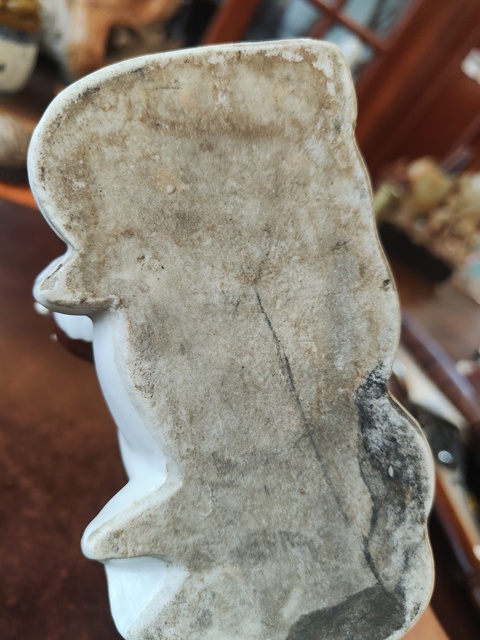 古玩陶瓷釉里三彩合和二仙瓷塑像真品鑒賞圖