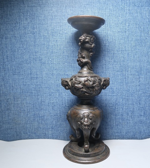 古玩銅器日本銅燭臺真品鑒賞圖