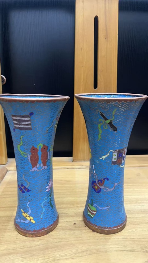 古玩銅器掐絲琺瑯花觚拍賣,當前價格5600元