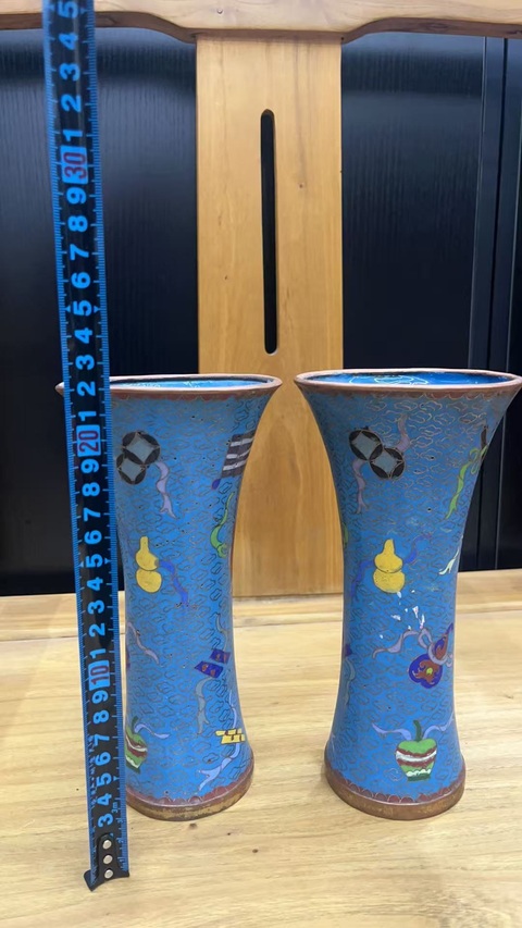 古玩銅器掐絲琺瑯花觚拍賣,當前價格5600元