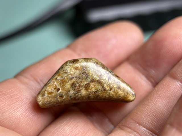 古玩玉器商周和田玉三通拍賣，當前價格13600元