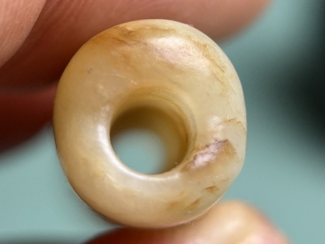 古玩玉器商周和田玉長(zhǎng)管拍賣,當(dāng)前價(jià)格28800元