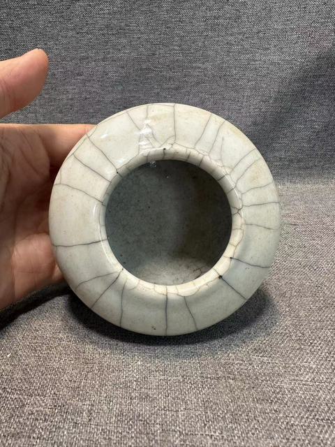 古玩陶瓷仿官釉水盂真品鑒賞圖