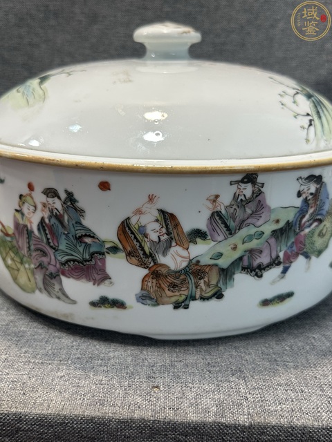 古玩陶瓷清同治 粉彩人物紋品鍋真品鑒賞圖