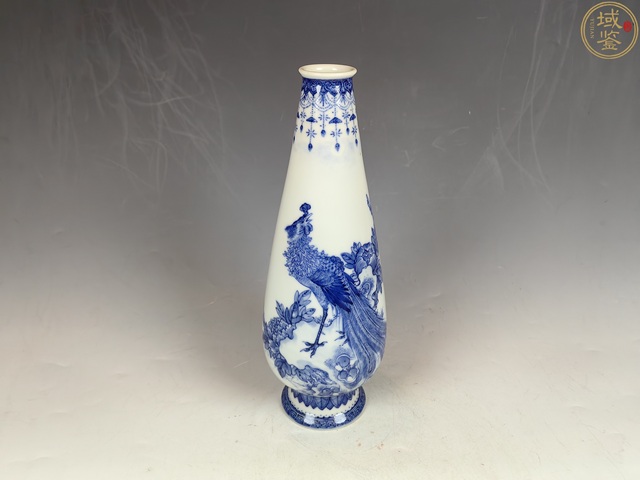古玩陶瓷鳳紋青花玉米瓶真品鑒賞圖