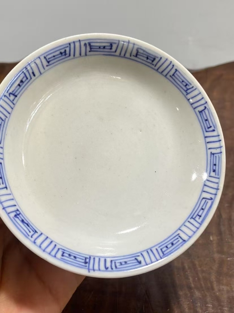 古玩陶瓷民國青花釉里紅蓋碗真品鑒賞圖