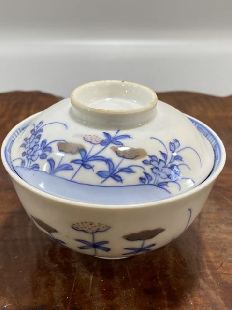 古玩陶瓷民國青花釉里紅蓋碗真品鑒賞圖