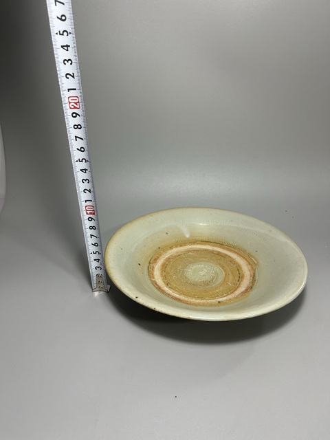 古玩陶瓷龍泉青瓷印章款盤拍賣,當(dāng)前價(jià)格0元