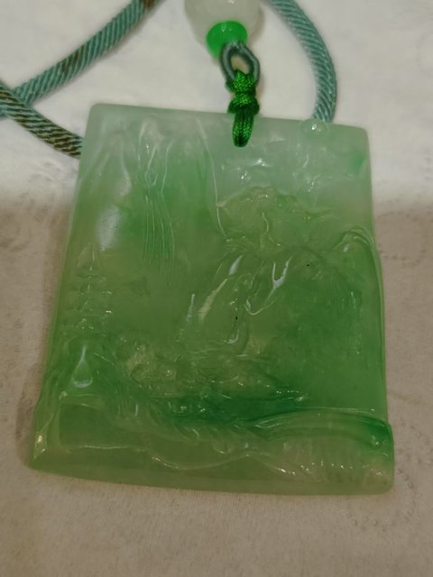 古玩玉器天然翡翠雕“山水牌”拍賣，當前價格3200元