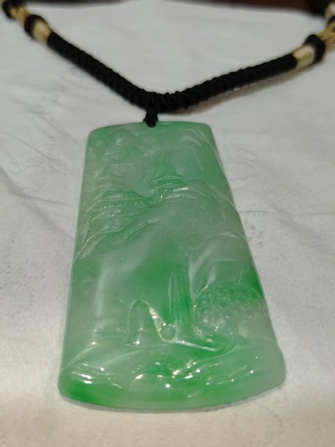 古玩玉器天然翡翠雕“山水牌”拍賣，當前價格3800元