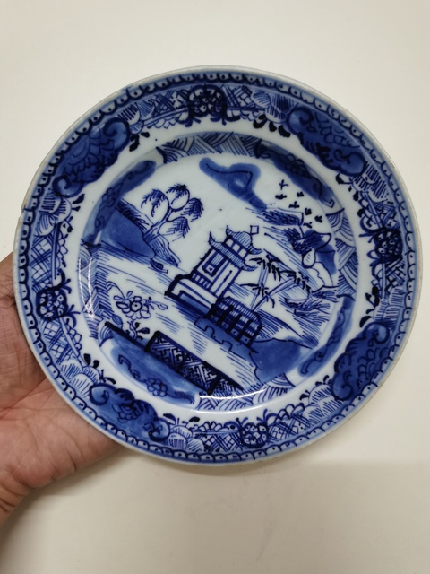 古玩陶瓷樓臺亭閣山水紋青花盤拍賣，當前價格1280元