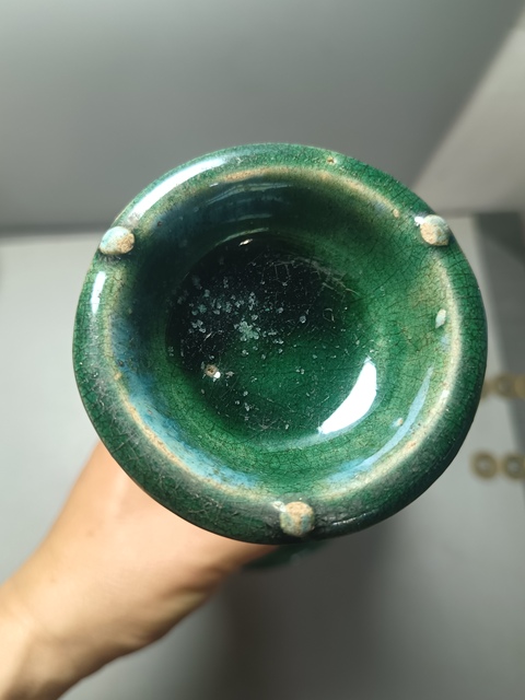 古玩陶瓷清晚期石灣窯綠釉大燈臺拍賣,當前價格180元