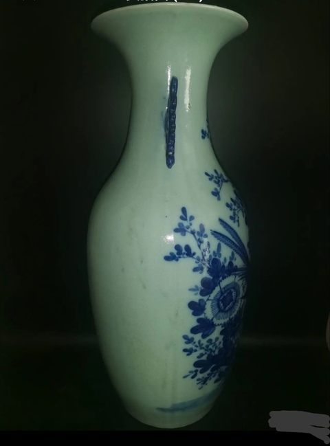 古玩陶瓷精美清代晚期花鳥紋青花大瓶拍賣,當(dāng)前價格2000元