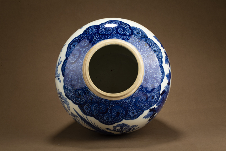 古玩陶瓷清晚·青花錦雞牡丹紋罐拍賣，當(dāng)前價格12000元