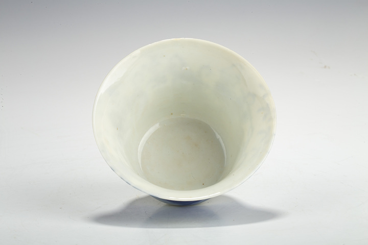 古玩陶瓷清光緒·青花仕女吹奏圖蓋碗拍賣,當(dāng)前價(jià)格5688元