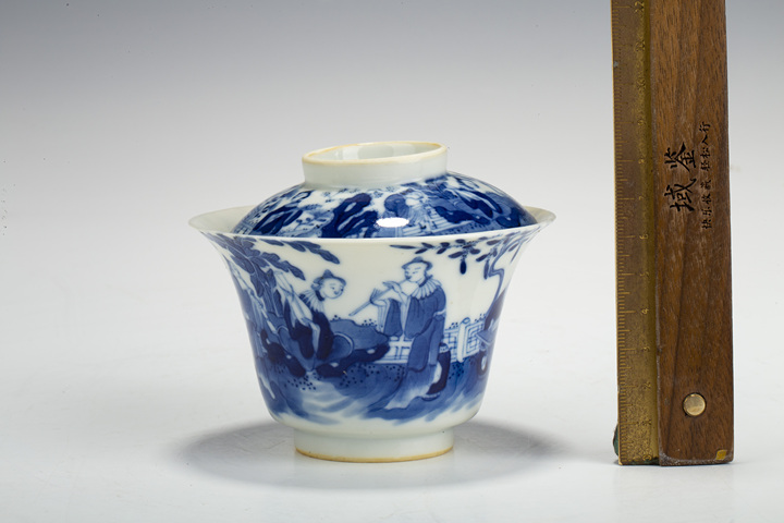 古玩陶瓷清光緒·青花仕女吹奏圖蓋碗拍賣,當(dāng)前價(jià)格5688元