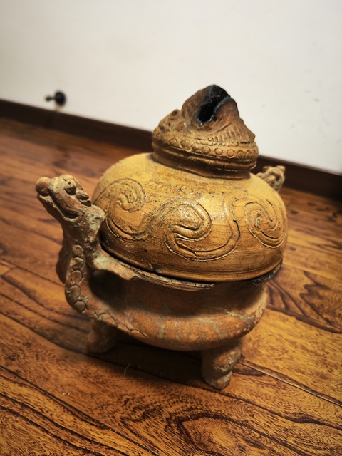古玩陶瓷香薰爐真品鑒賞圖