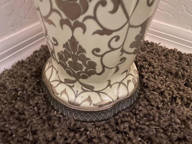 古玩陶瓷華榮堂制款花觚真品鑒賞圖
