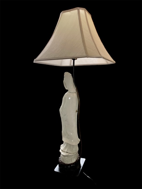 古玩陶瓷觀音燈真品鑒賞圖