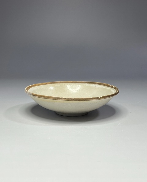 古玩陶瓷青白釉芒口盞真品鑒賞圖