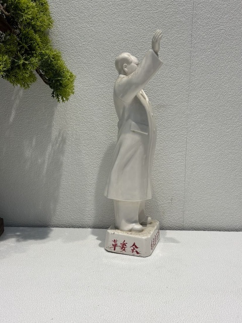 古玩陶瓷白釉造像，無底圖，偏老真品鑒賞圖