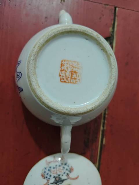 古玩陶瓷參湯壺真品鑒賞圖