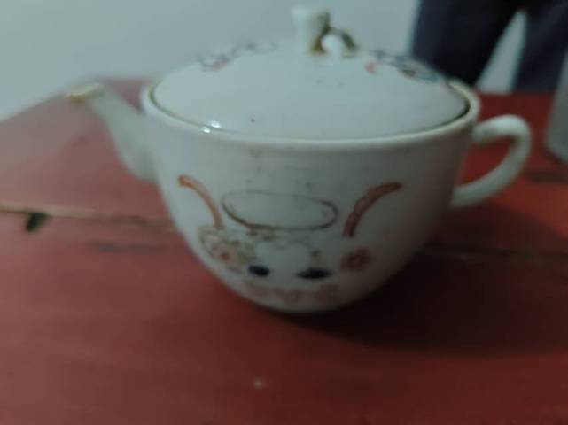 古玩陶瓷參湯壺真品鑒賞圖