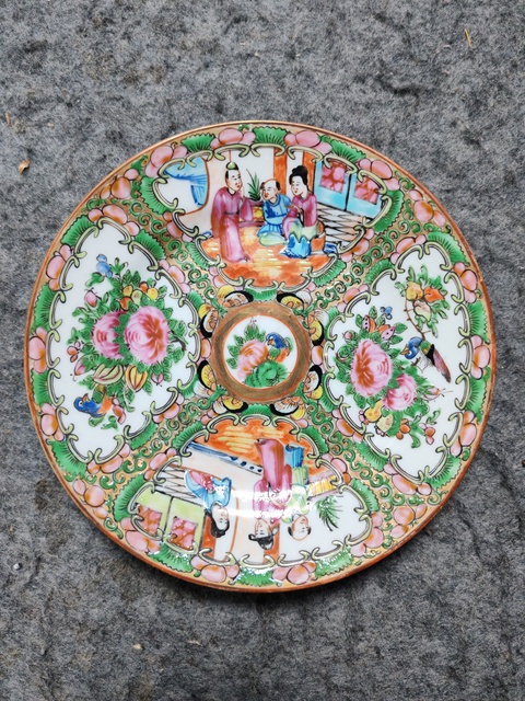 古玩陶瓷廣彩盤真品鑒賞圖