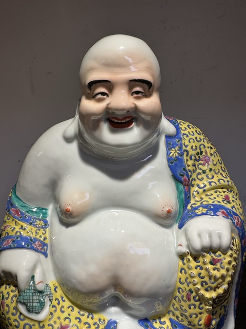 古玩陶瓷粉彩花卉紋彌勒佛像真品鑒賞圖