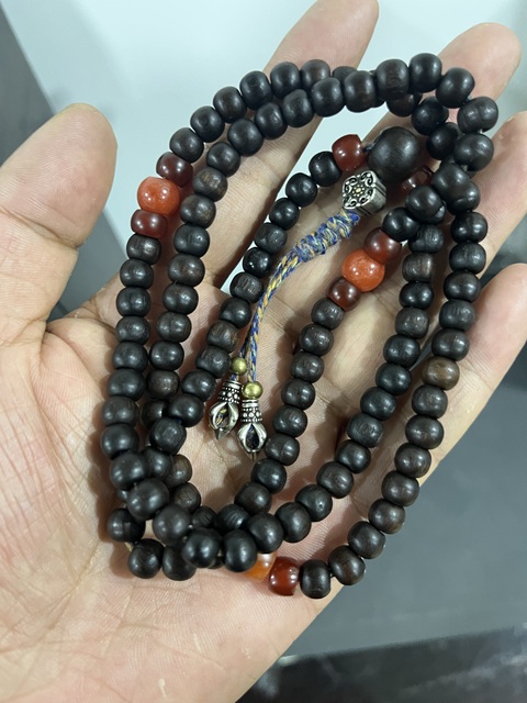 古玩雜項(xiàng)佛珠拍賣,當(dāng)前價(jià)格600元