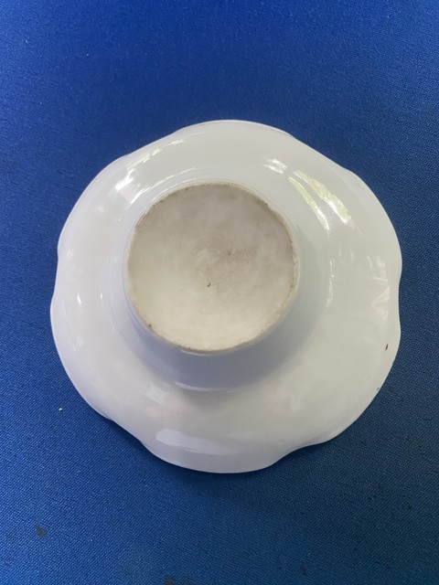 古玩陶瓷粉彩鳳穿牡丹圖蓋碗真品鑒賞圖