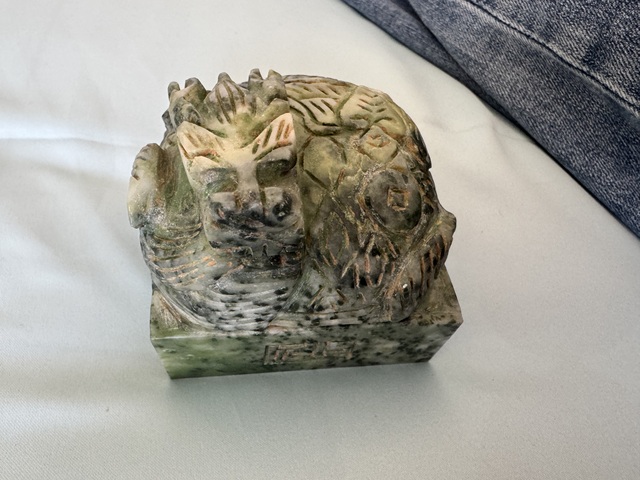 古玩玉器岫玉雕“龍龜鈕印”真品鑒賞圖